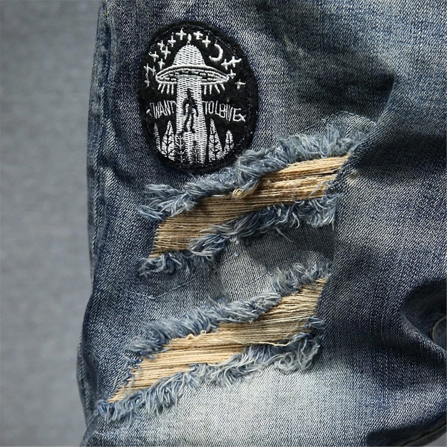 Andongnywell Men's Mid Waist Casual Denim Shorts Classic Fit Distressed Ripped Short Jeans with Pockets Zipper