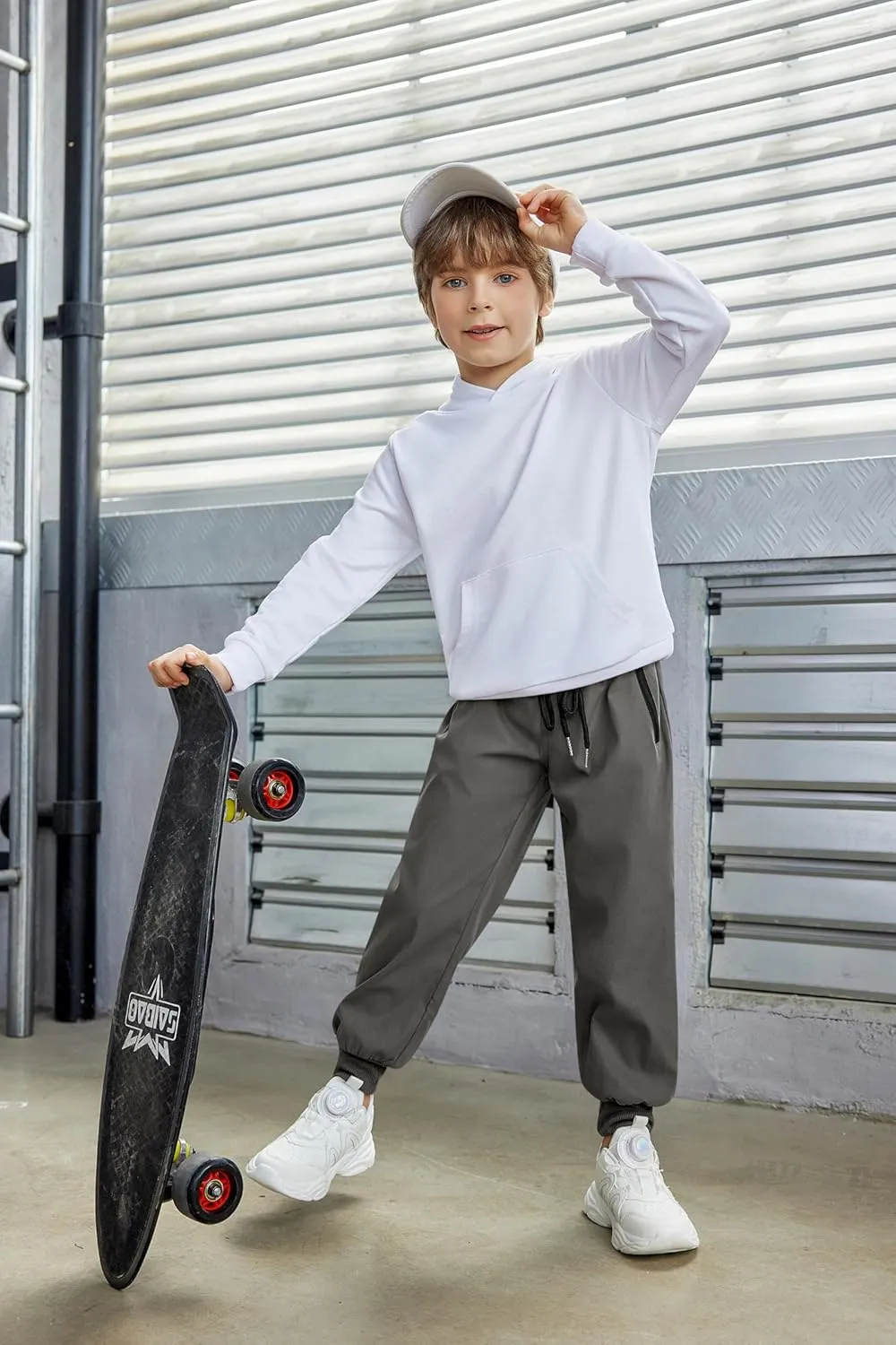 Arshiner Boys Casual Pants Kids Elastic Waist Drawstring Jogger Pants Boys Sweatpants with Zipper Pockets 3-12 Years