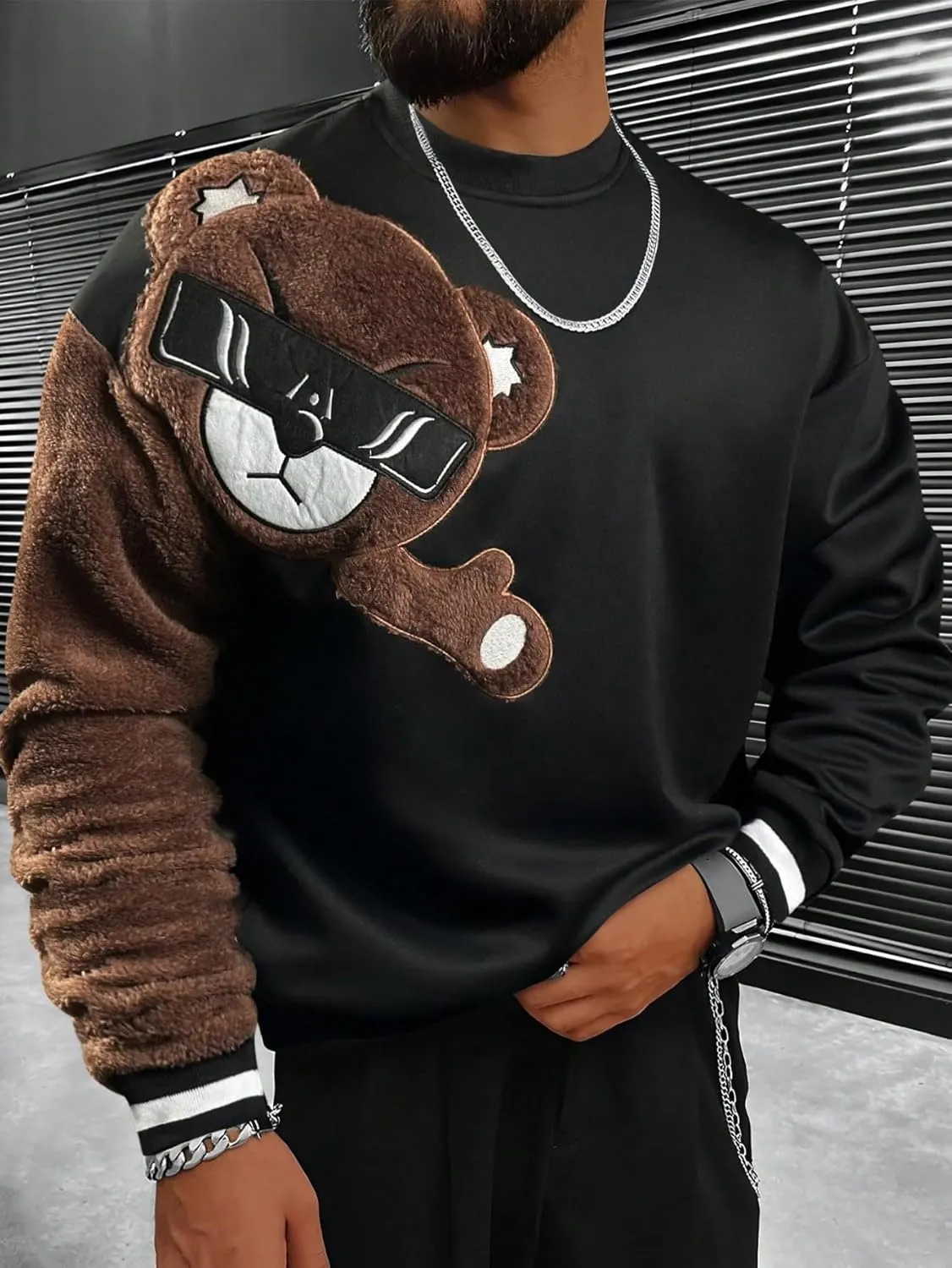 GORGLITTER Men's Bear Pattern Long Sleeve Sweatshirts Drop Shoulder Crewneck Pullover Tops