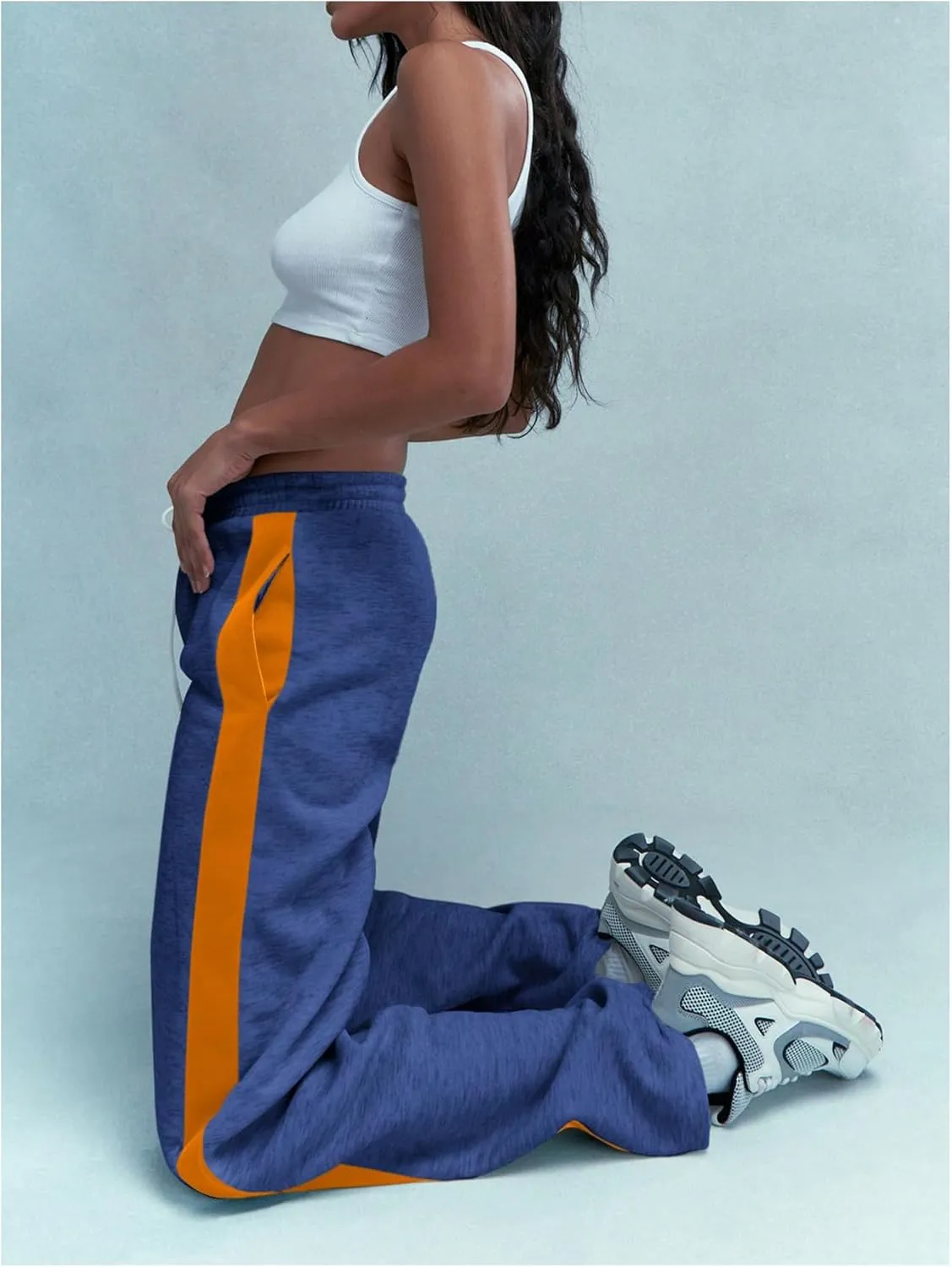 GORGLITTER Women's Low Rise Wide Leg Baggy Sweatpants Elastic Waist Straight Leg Loose Trousers Pants