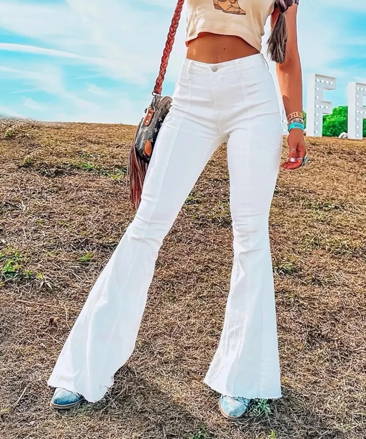 Mxiqqpltky Star Patchwork Bell Bottom Jeans for Women Mid Waist Bootcut Flare Jeans Stretch Straight Leg Skinny Denim Pants