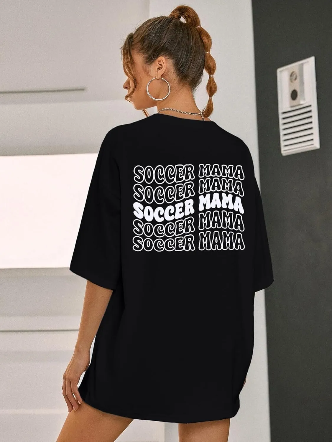 Soccer Mom Shirt for Women Soccer Mama Letter Printed Tee Funny Soccer Graphic T-Shirt Oversized Short Sleeve Tops