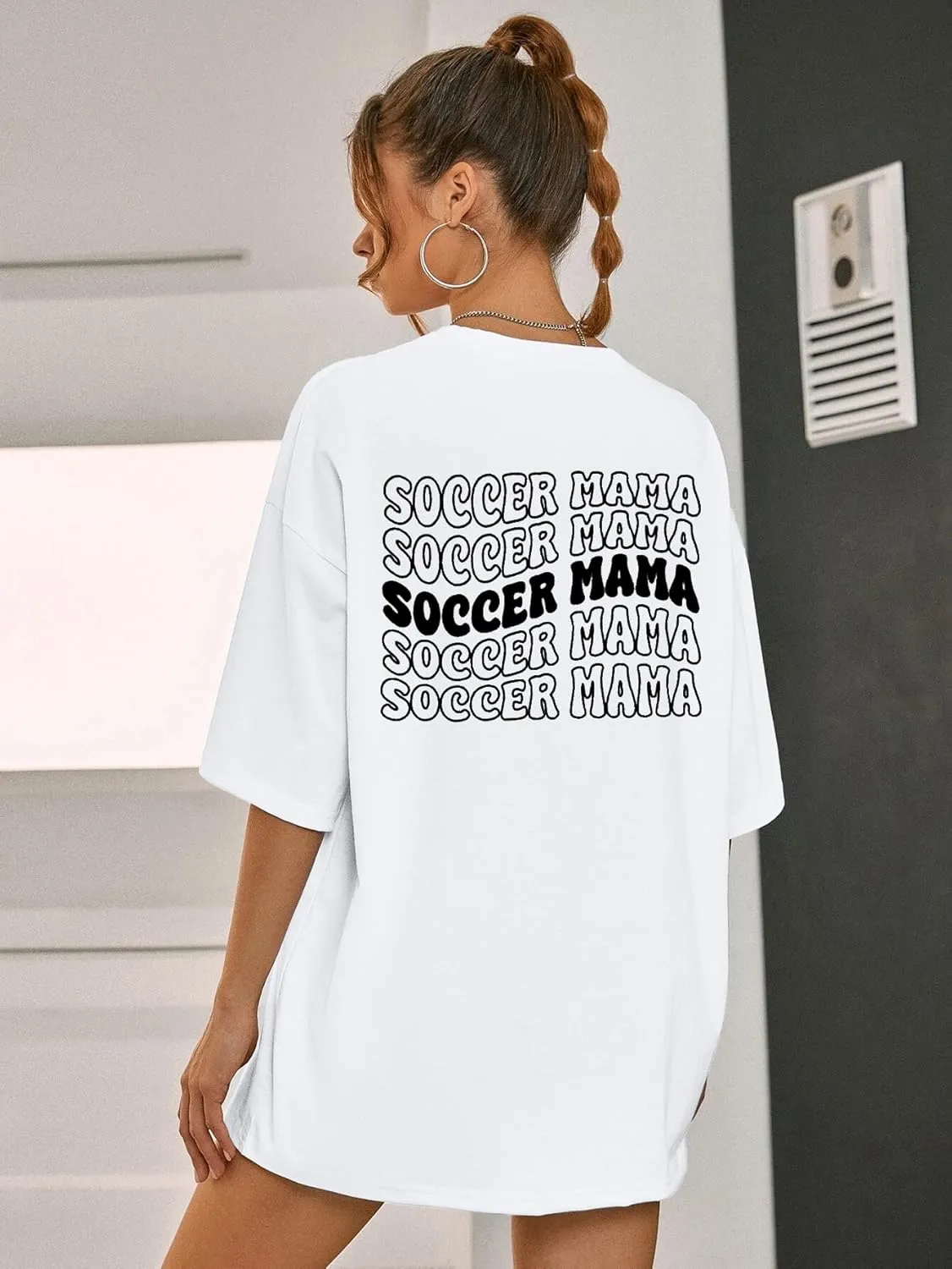 Soccer Mom Shirt for Women Soccer Mama Letter Printed Tee Funny Soccer Graphic T-Shirt Oversized Short Sleeve Tops
