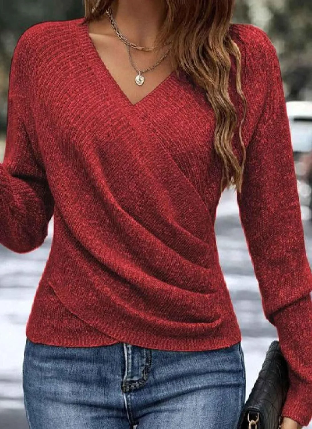 Women's 2024 Fall Fashion Slim Fit Khaki Plain Sexy V-Neck Long Sleeve Slim Fit Pullover Knit Sweaters Trendy Outfits
