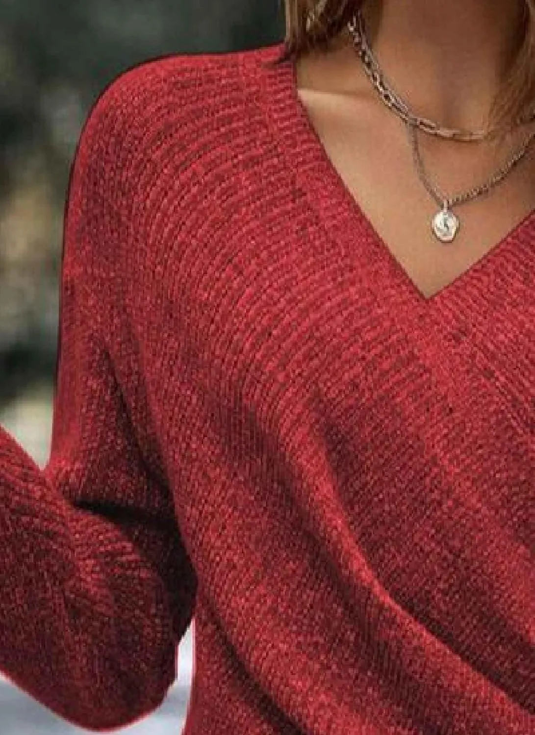 Women's 2024 Fall Fashion Slim Fit Khaki Plain Sexy V-Neck Long Sleeve Slim Fit Pullover Knit Sweaters Trendy Outfits