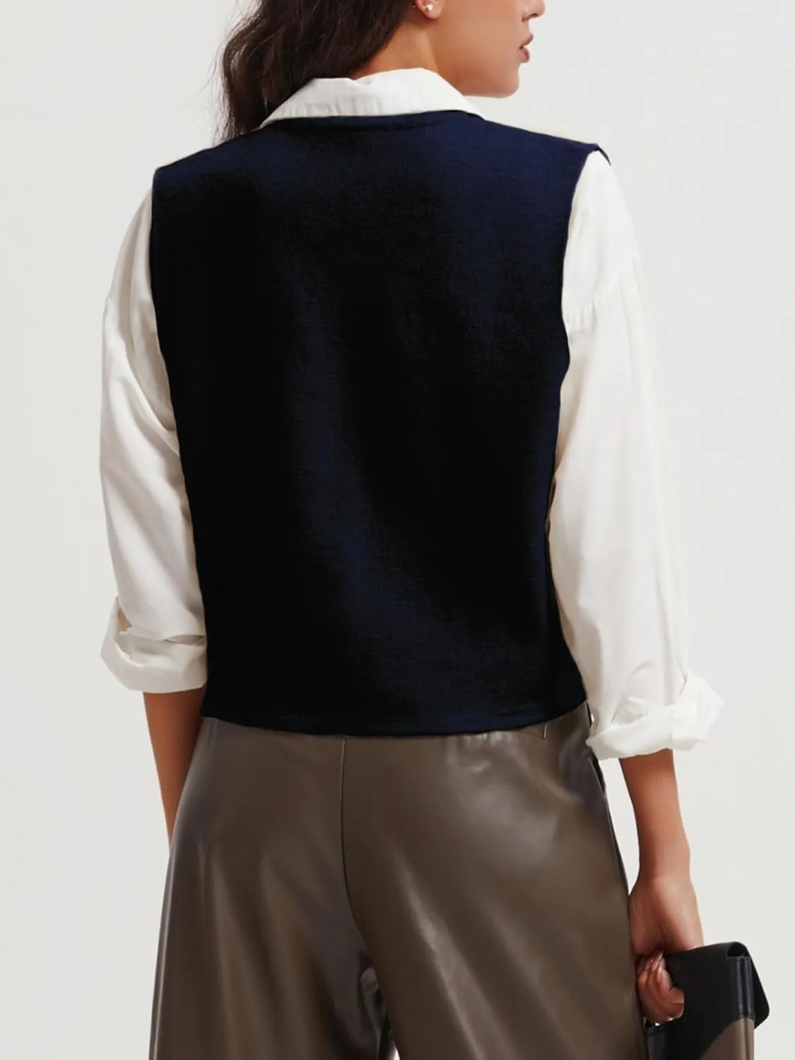 Wowcarbazole Women's Cropped Sweater Vest Sleeveless V Neck Button Down Casual Knit Cardigan Vest Trendy Knitted Tank Tops